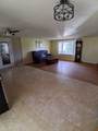 112 Rounseville Ave - Photo 4