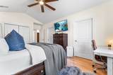 70 Endicott St - Photo 15