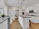 2031 Commonwealth Ave - Photo 14