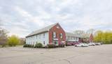 555 Pleasant St - Photo 3