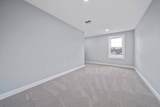 13 Broadway - Photo 16