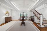 135 Marsh St - Photo 2