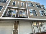 239 Prospect St - Photo 1