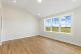 77 N End Blvd - Photo 19