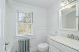 1056 Curve St - Photo 14