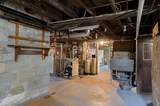 1056 Curve St - Photo 22