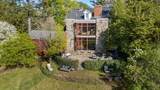 137 Wellesley St - Photo 4