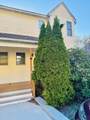 440 Plantation St - Photo 2