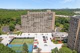 250 Hammond Pond Pkwy - Photo 31