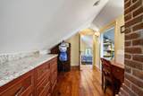 83 Central St - Photo 19
