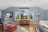 590 Washington St - Photo 14