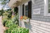 590 Washington St - Photo 4