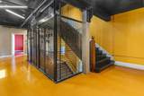 423 W Broadway - Photo 18