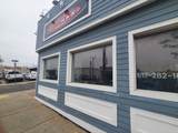 1281 Dorchester Ave - Photo 2
