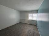 300 Lynn Shore - Photo 6