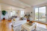33 Pond Ave - Photo 2