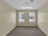 28 Bay Ave East - Photo 12