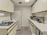 28 Bay Ave East - Photo 16