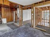 28 Bay Ave East - Photo 27