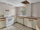 28 Bay Ave East - Photo 29