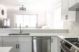 31 Riverside St - Photo 8