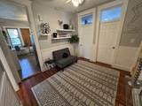 40 Arbutus St - Photo 2