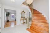 129 Lawrence Dr - Photo 13