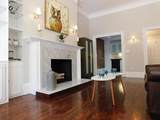 482 Beacon St - Photo 3