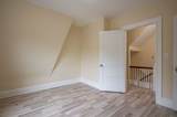 1146 Main - Photo 17
