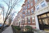 32 Queensberry St - Photo 1