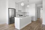298 Maverick St - Photo 10