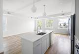 298 Maverick St - Photo 9