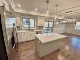 8 Maplewood St - Photo 4