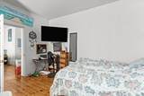 15 Russell St - Photo 11