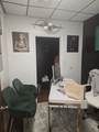 1554 Pleasant St - Photo 14