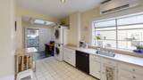 307 Tappan St - Photo 4