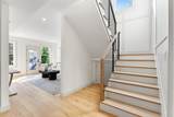 8 Holly Ave - Photo 17