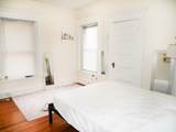 1382 Beacon - Photo 2