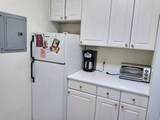 1382 Beacon - Photo 3