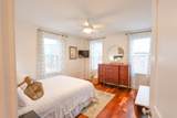 1008 Tremont St - Photo 15