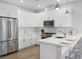 610 Rutherford - Photo 2