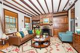 31 Myrtle - Photo 1