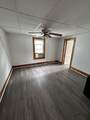 153 Charlton St - Photo 3