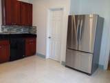81 Mt Vernon St - Photo 3