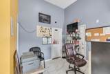 1304 Worcester St - Photo 9