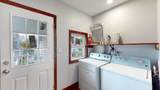 21 3rd St - Photo 16