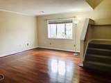 305 Salem St - Photo 3