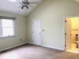 305 Salem St - Photo 7