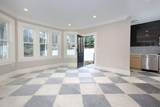 15 Lanark Rd - Photo 2