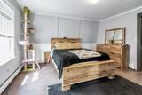 1366 Bridge St - Photo 22